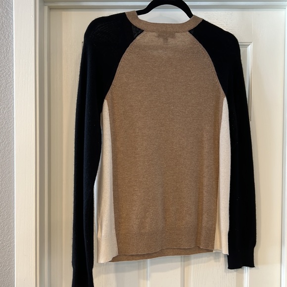 Charter Club Cashmere crew sweater - Picture 3 of 12